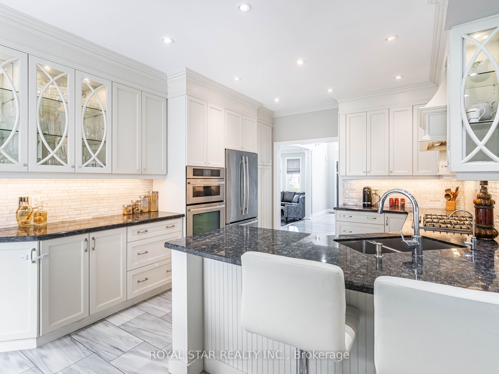 70 Colonel Bertram Rd