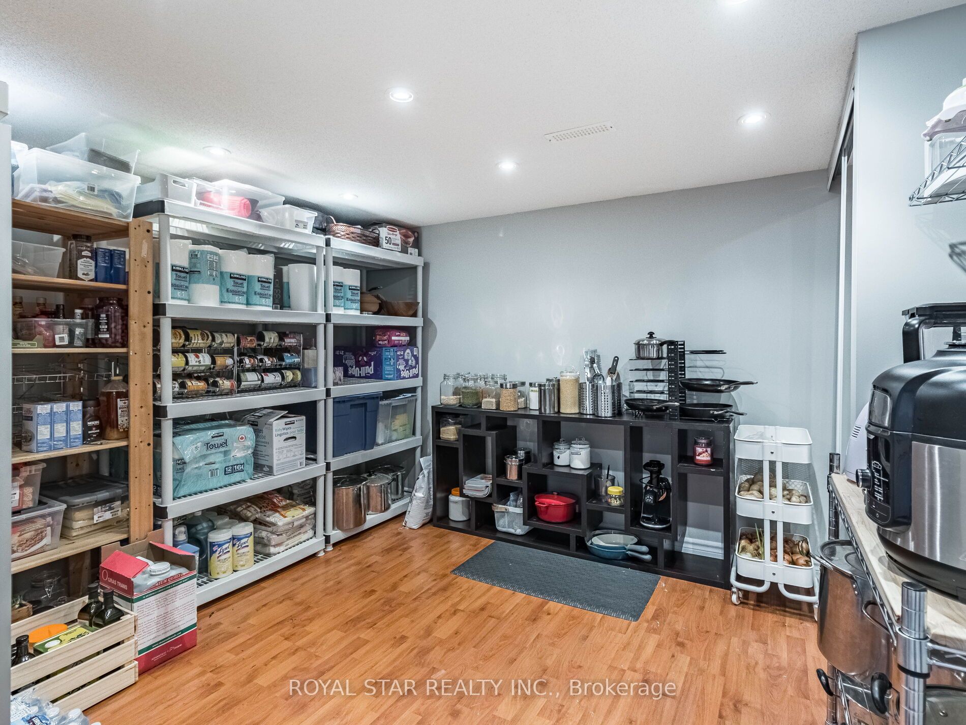 70 Colonel Bertram Rd