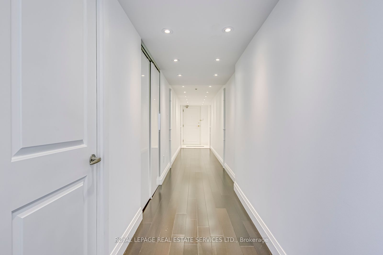 2045 Lake Shore Boulevard W #1607