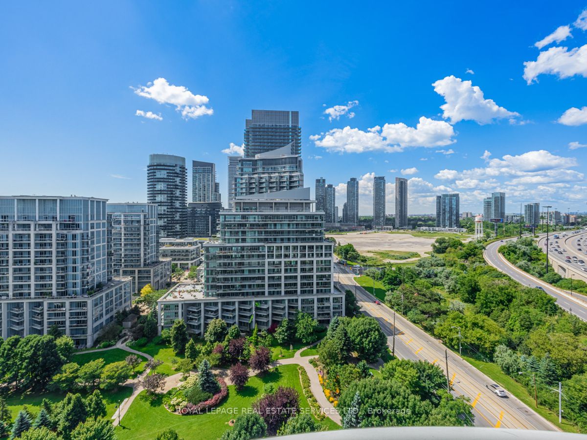 2111 Lake Shore Blvd W, #Lph 8