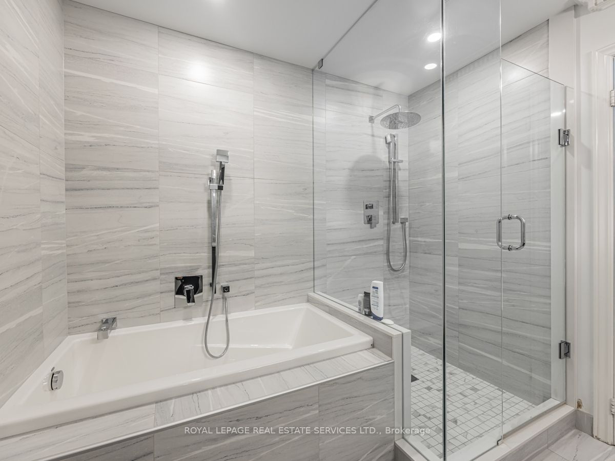 2111 Lake Shore Blvd W, #Lph 8