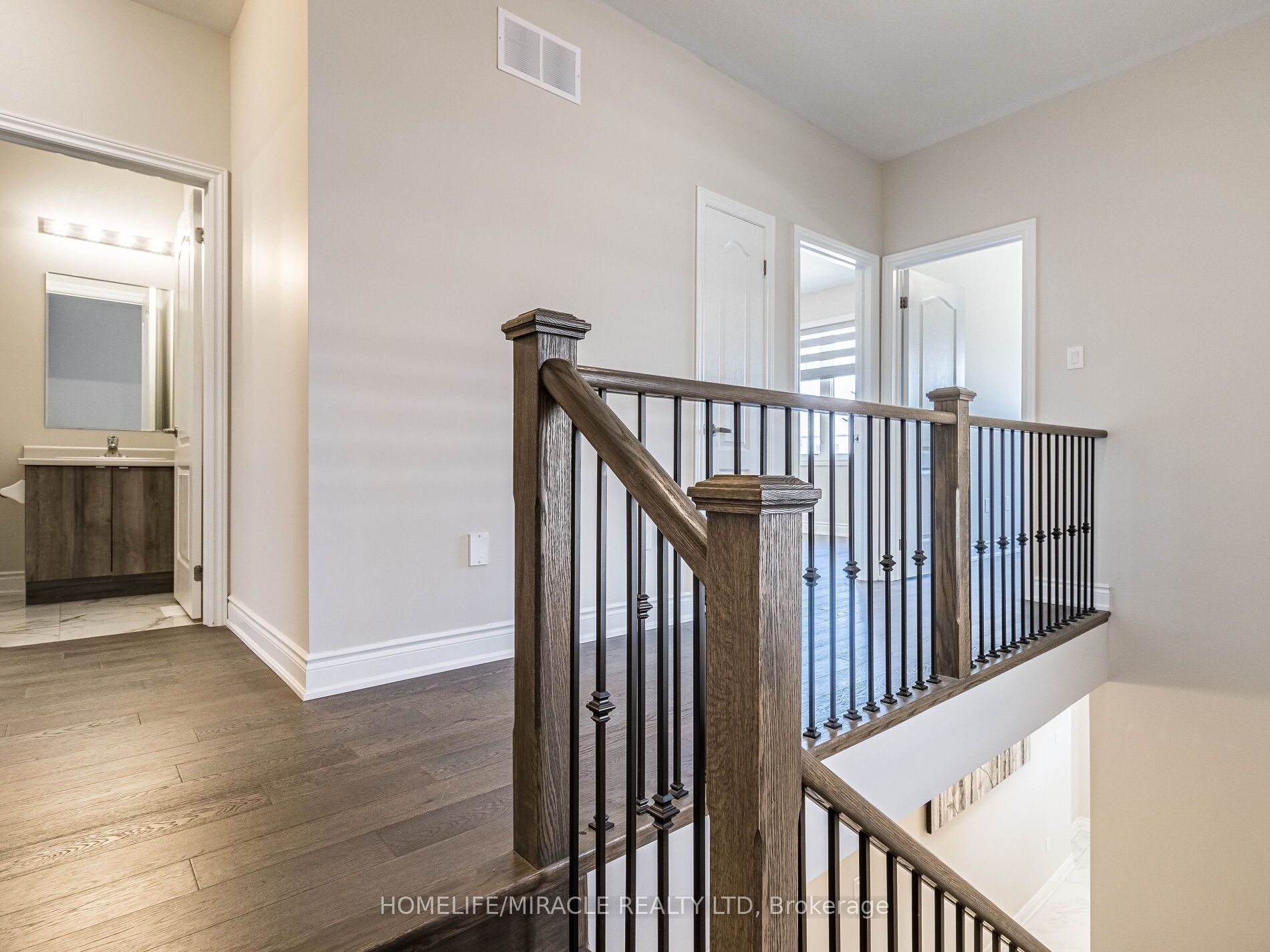 43 Spinland St