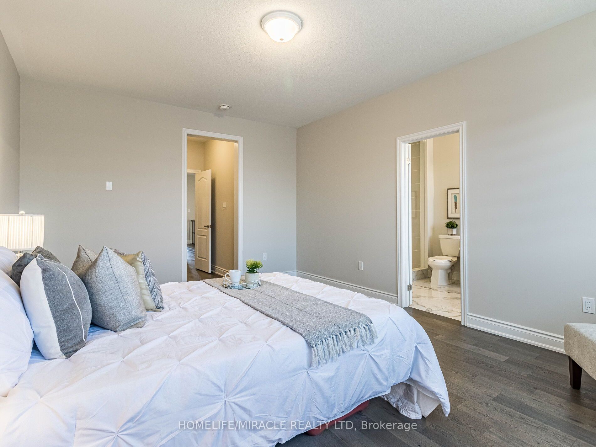43 Spinland St