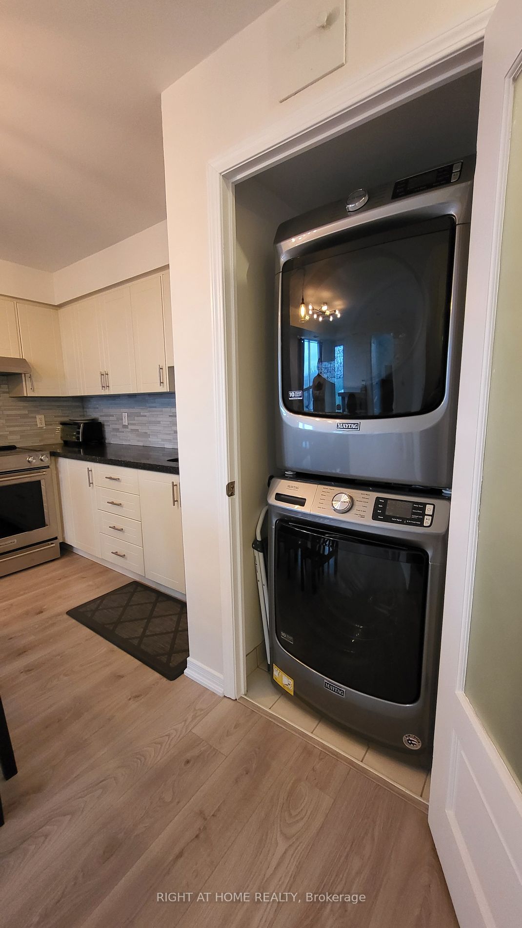 2545 Erin Centre Blvd, #1704