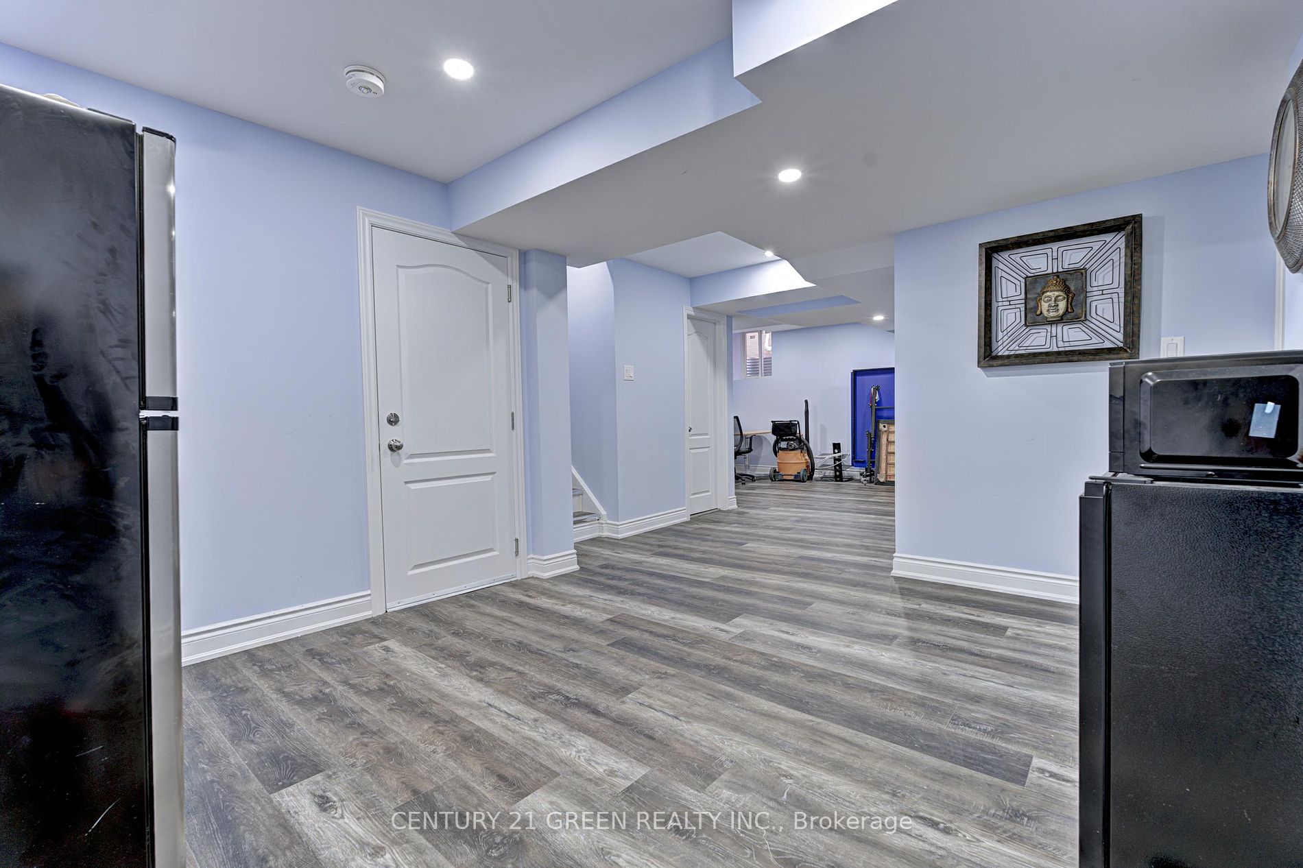 5952 Grossbeak Drive