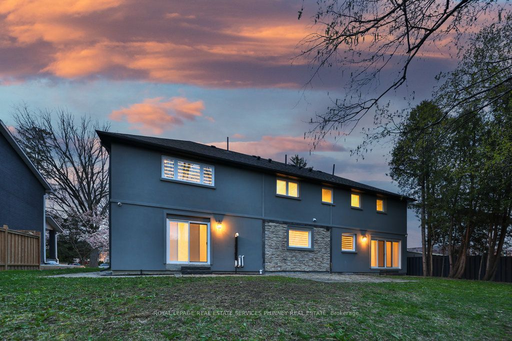 2068 Mississauga Road