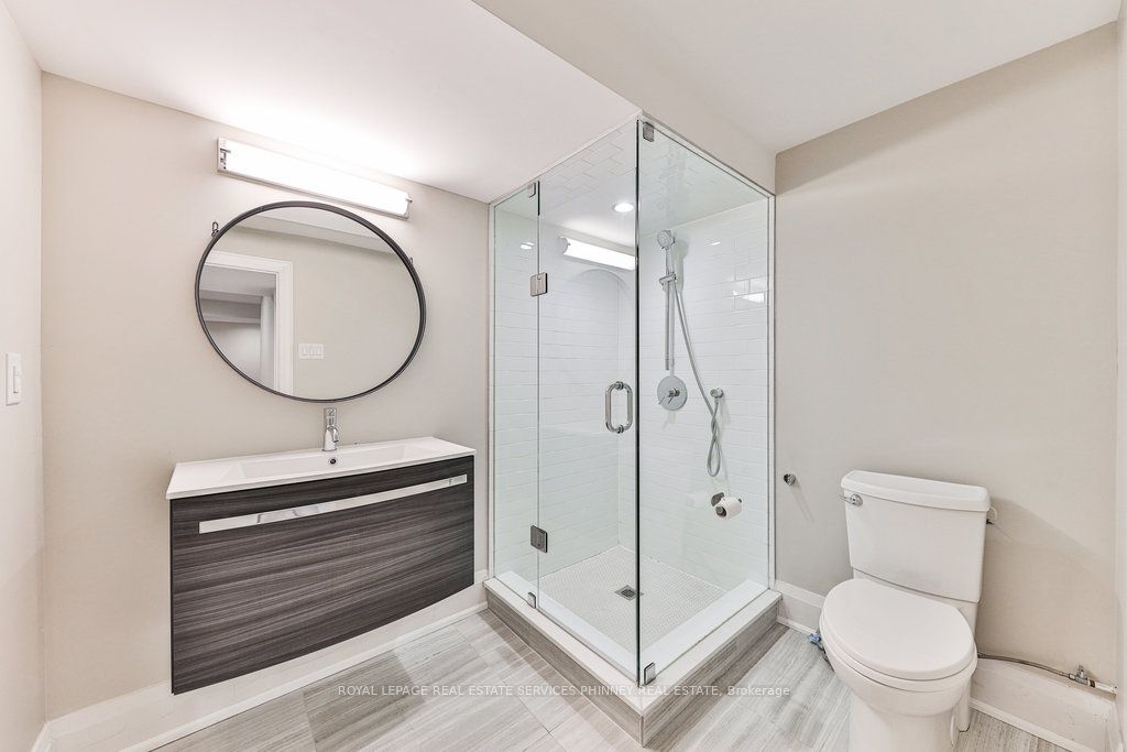 2068 Mississauga Road