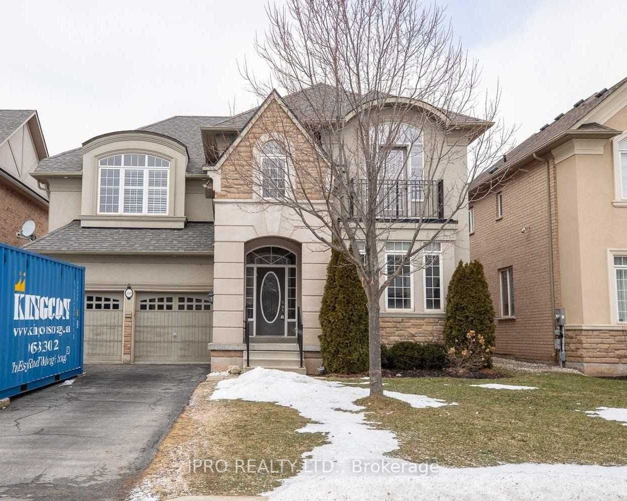 3329 Mistwell Cres