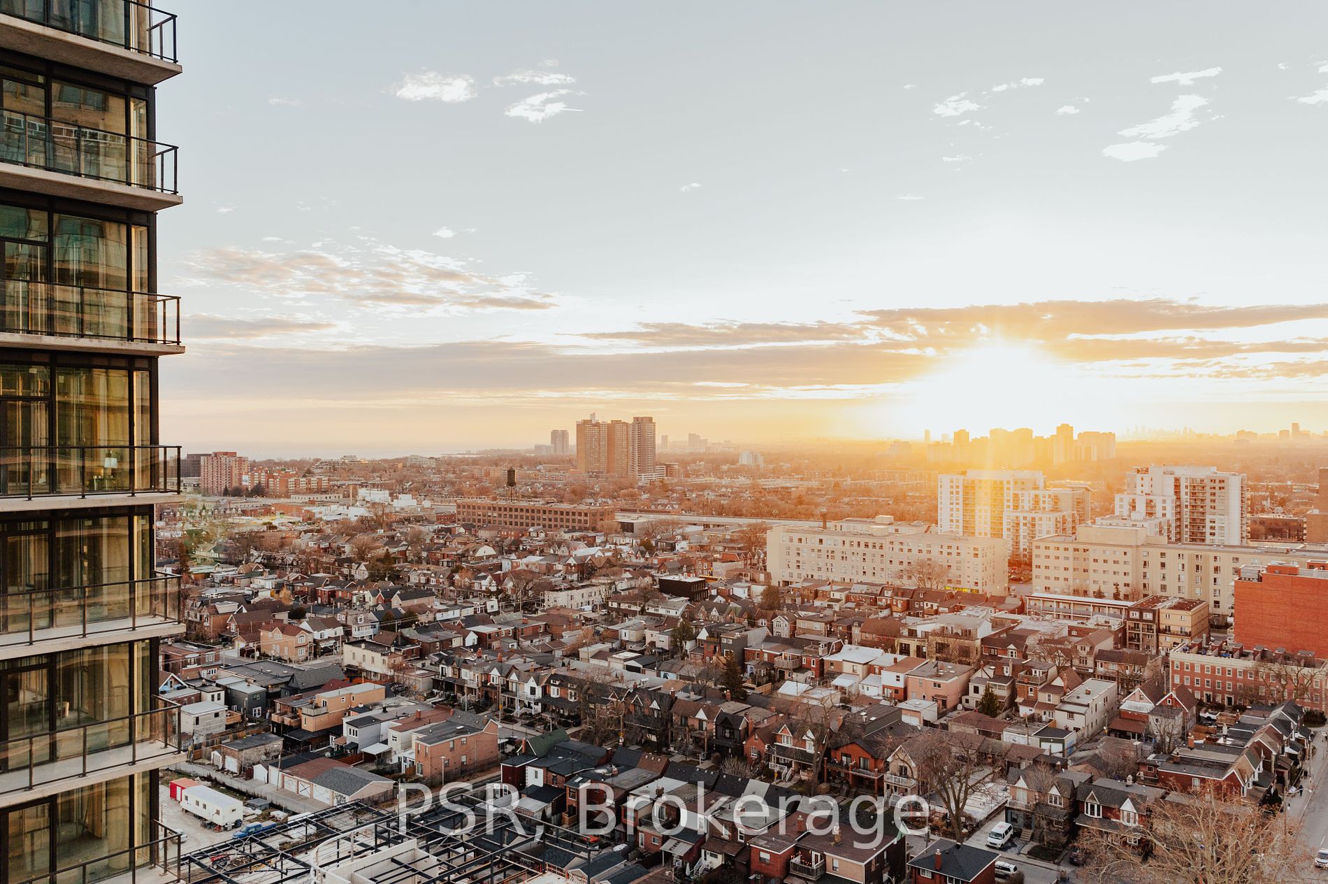 1245 Dupont St, #1710