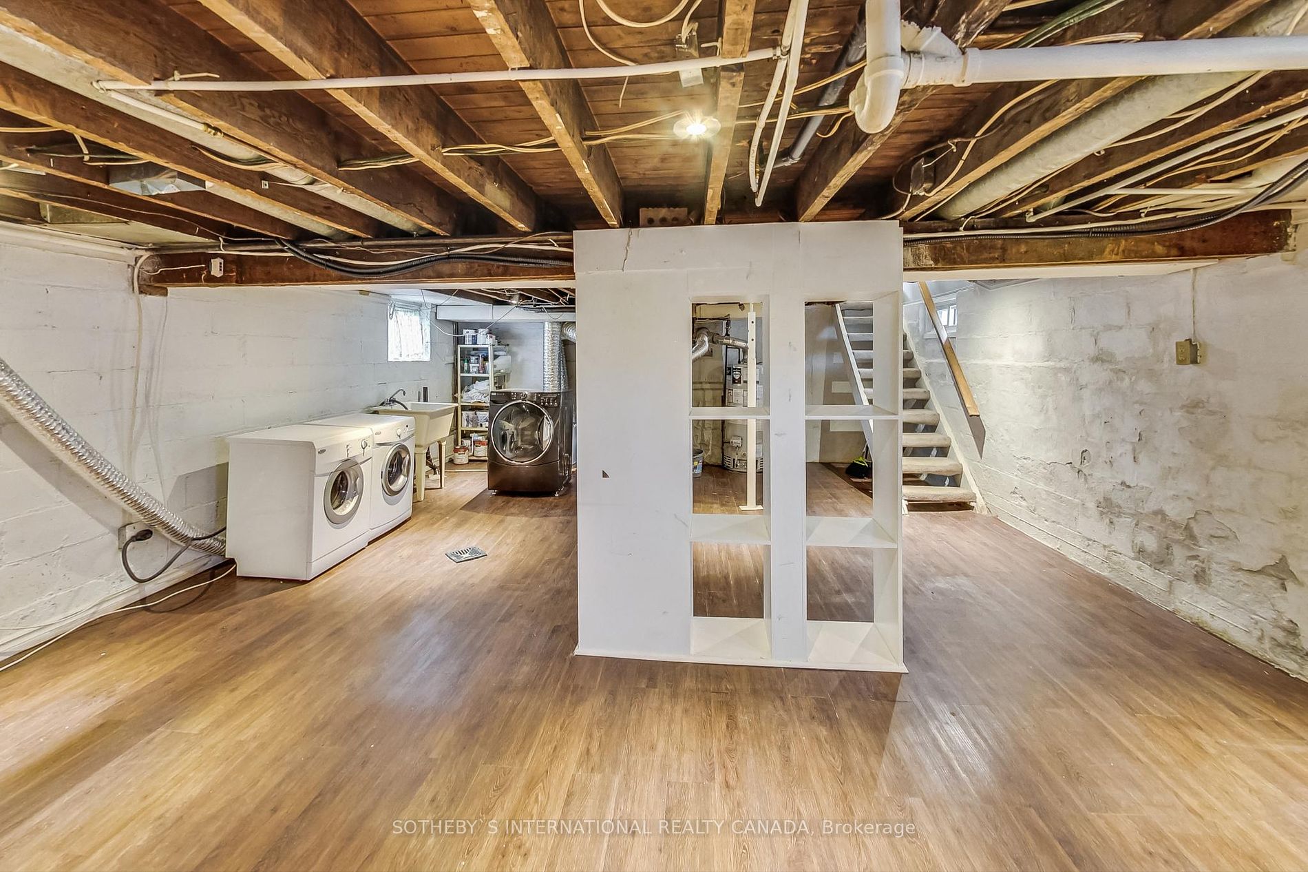 104 Newcastle St