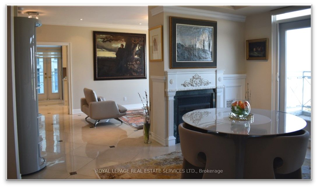 2111 Lake Shore Boulevard W #116