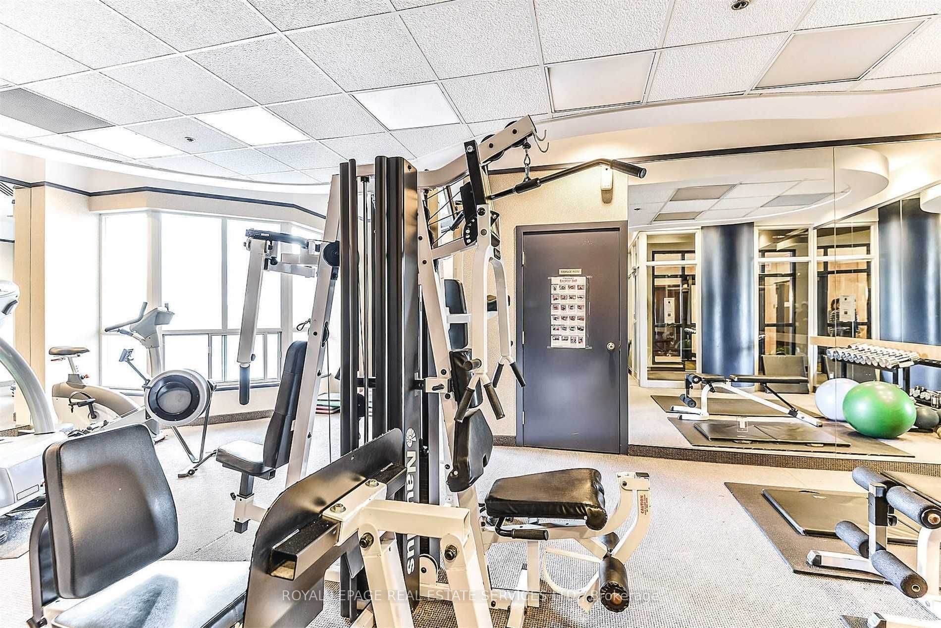 2111 Lake Shore Boulevard W #116