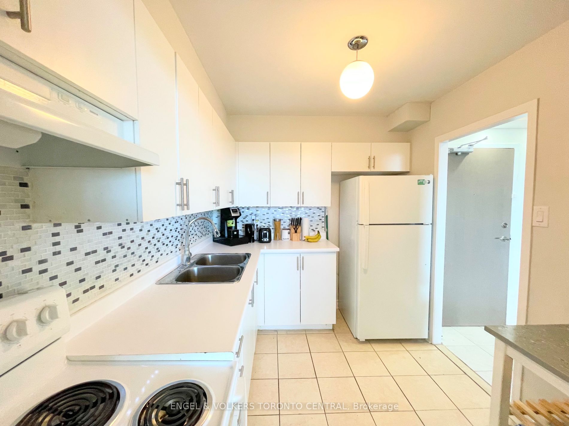 3390 Weston Road, #1003