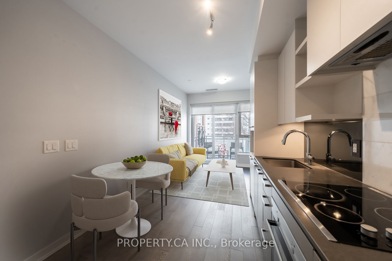 1830 Bloor Street W #335