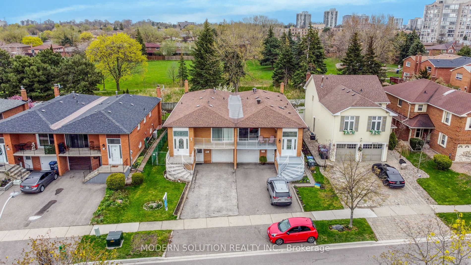 1662 Warren Drive