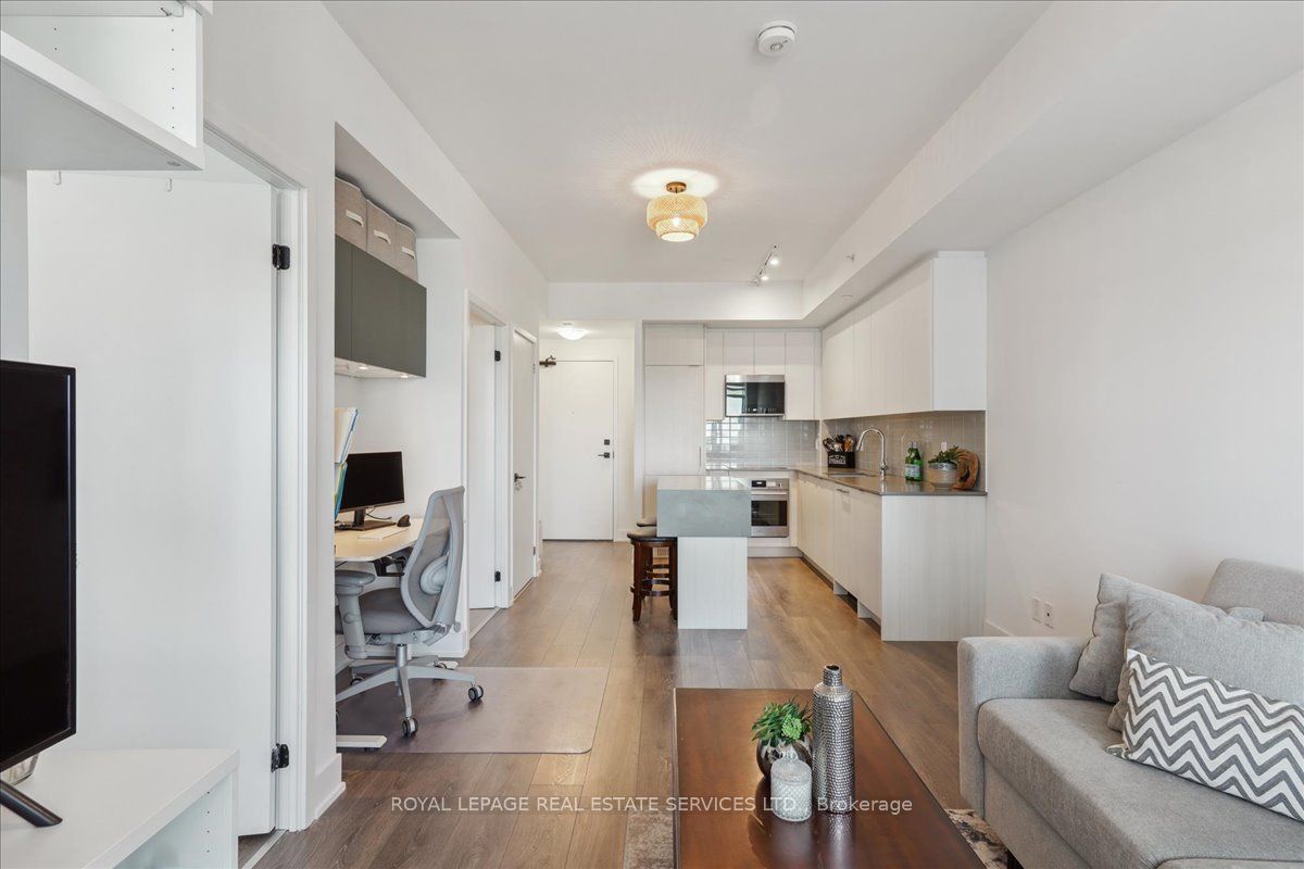 2489 Taunton Rd, #1112