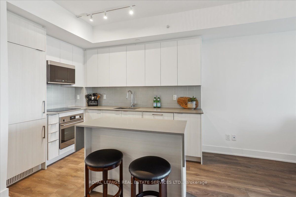 2489 Taunton Rd, #1112