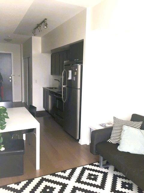 105 The Queensway, #508