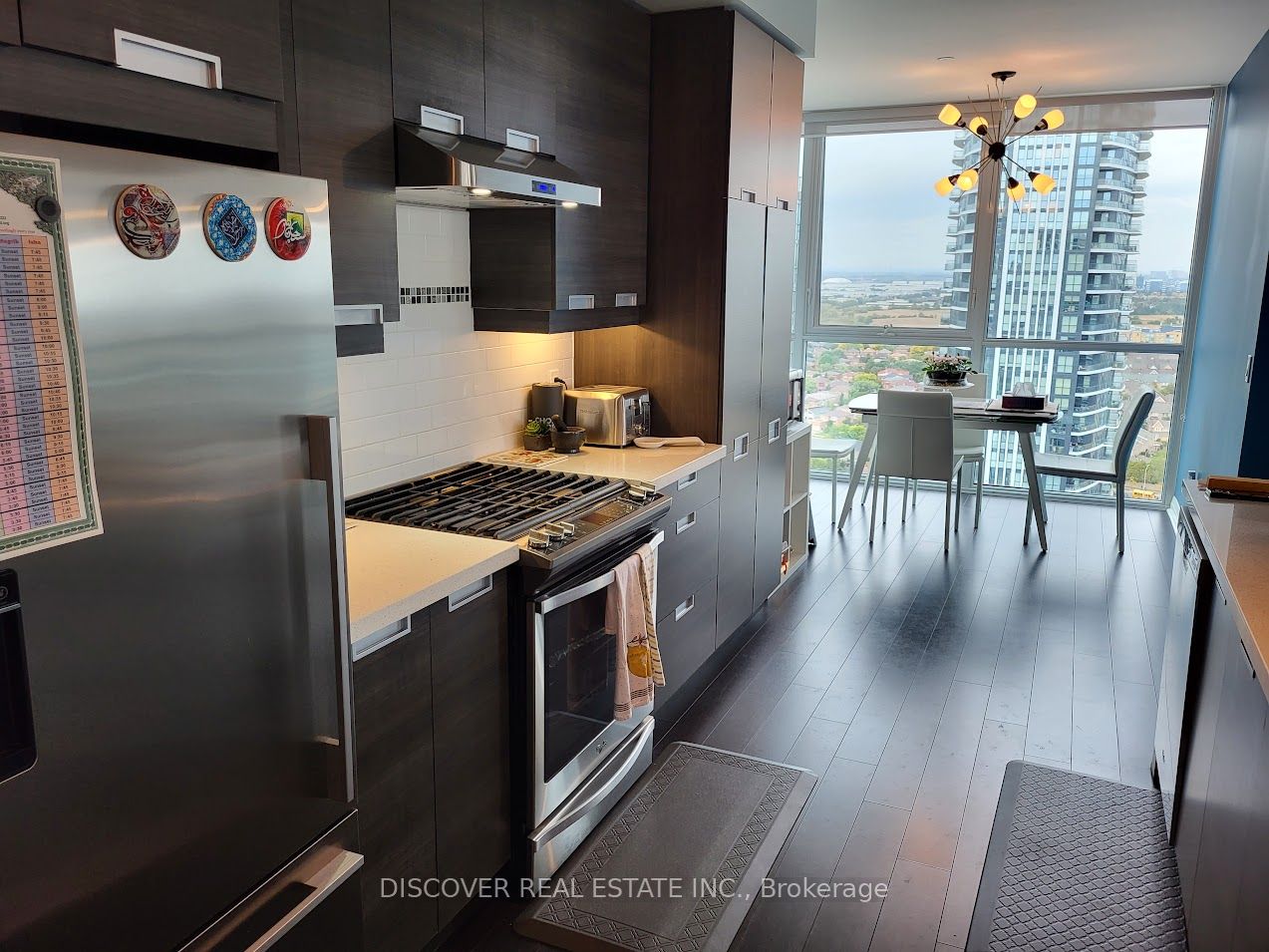 55 Eglinton Avenue W #2402