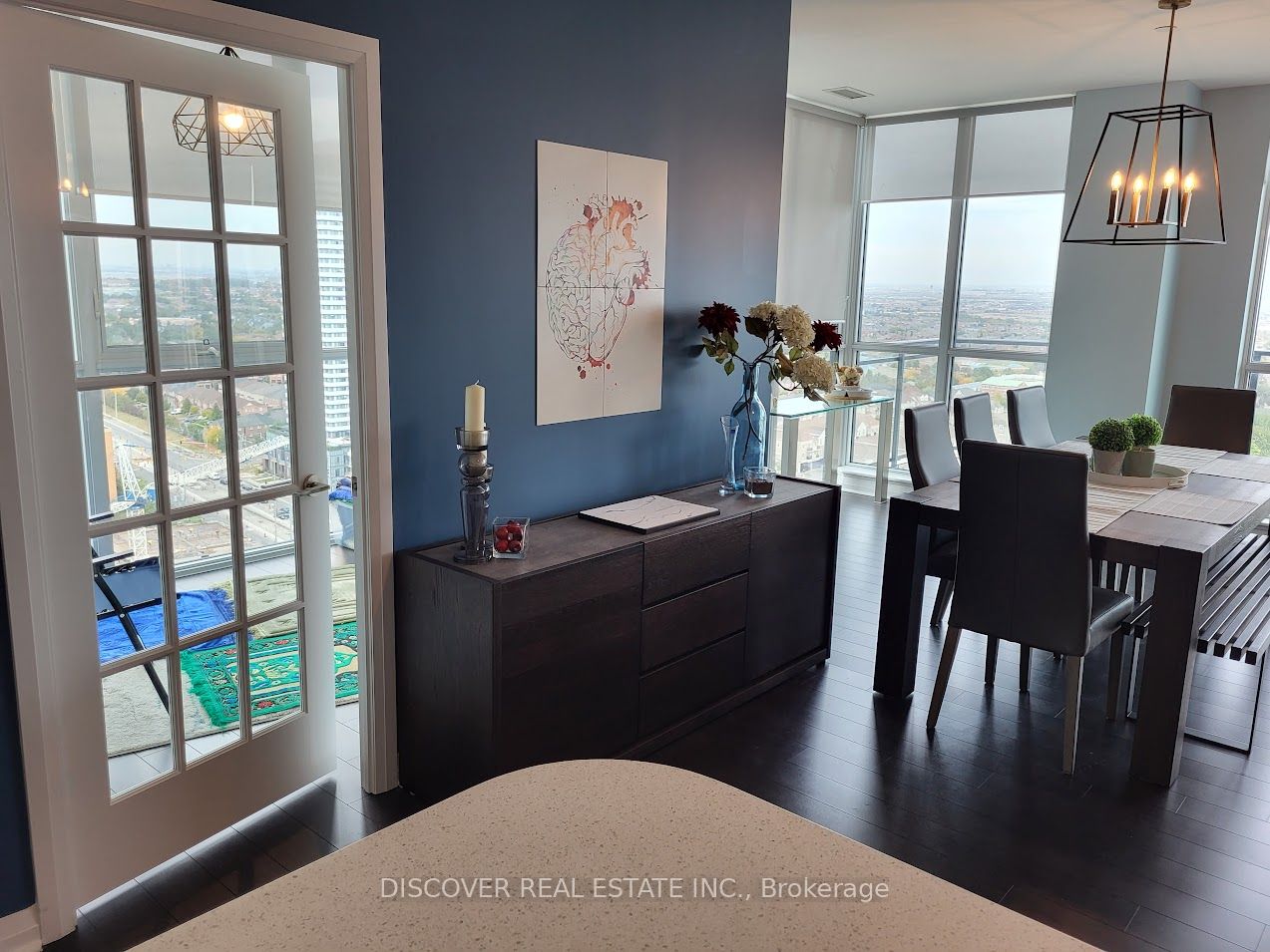 55 Eglinton Avenue W #2402
