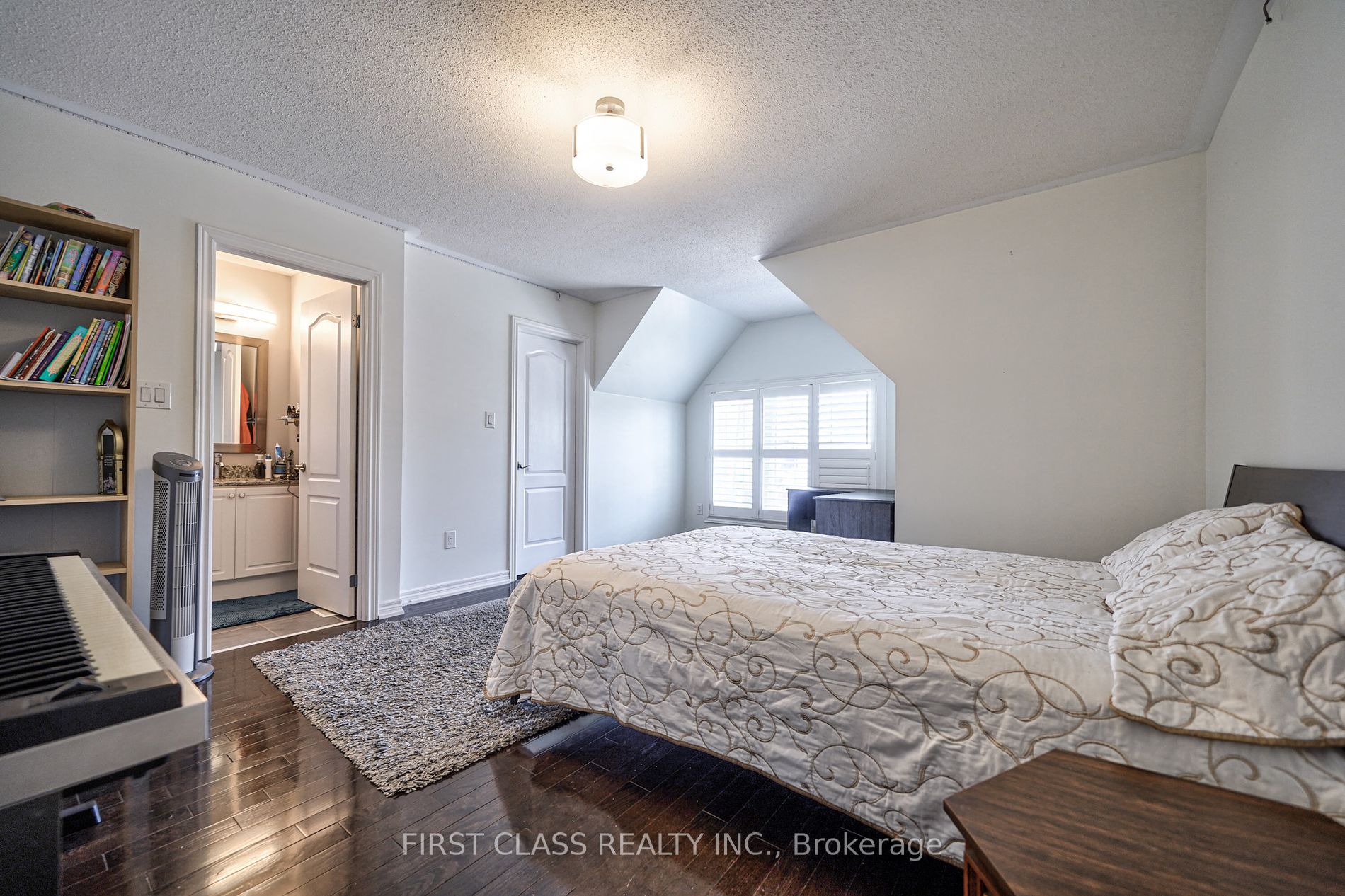 238 Nautical Boulevard