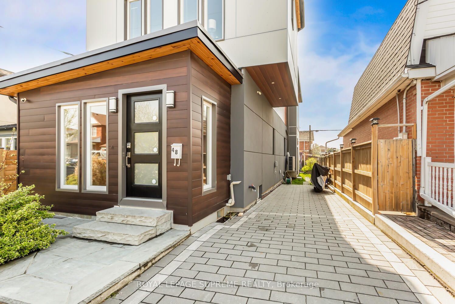 48 Greendale Ave