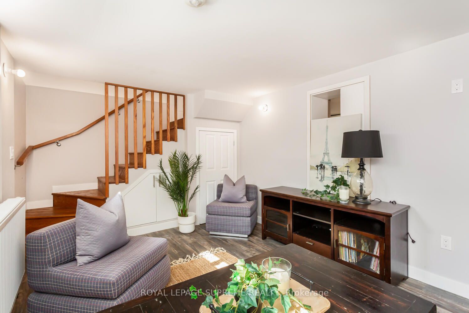 48 Greendale Ave