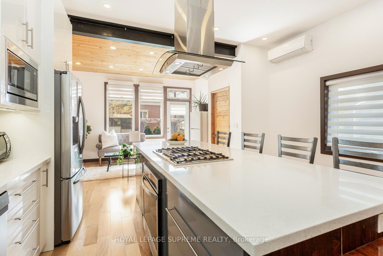 48 Greendale Ave