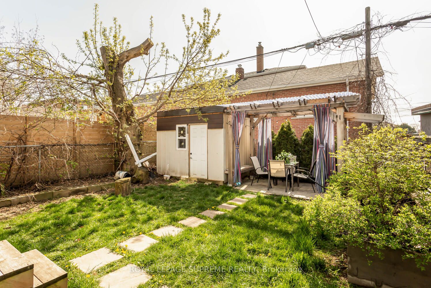 48 Greendale Ave