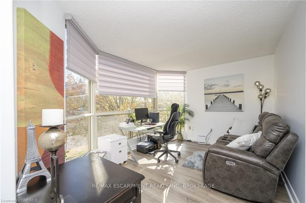 1237 North Shore Blvd E, #301