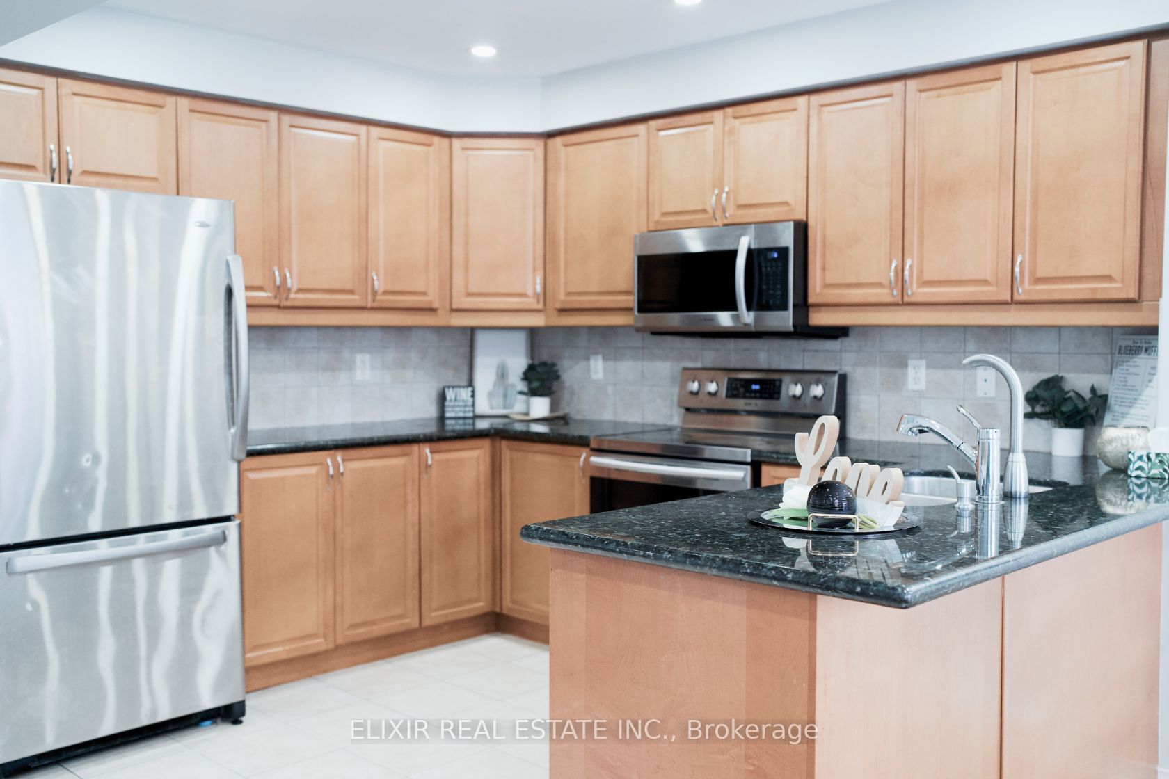 32 Trumpet Valley Boulevard
