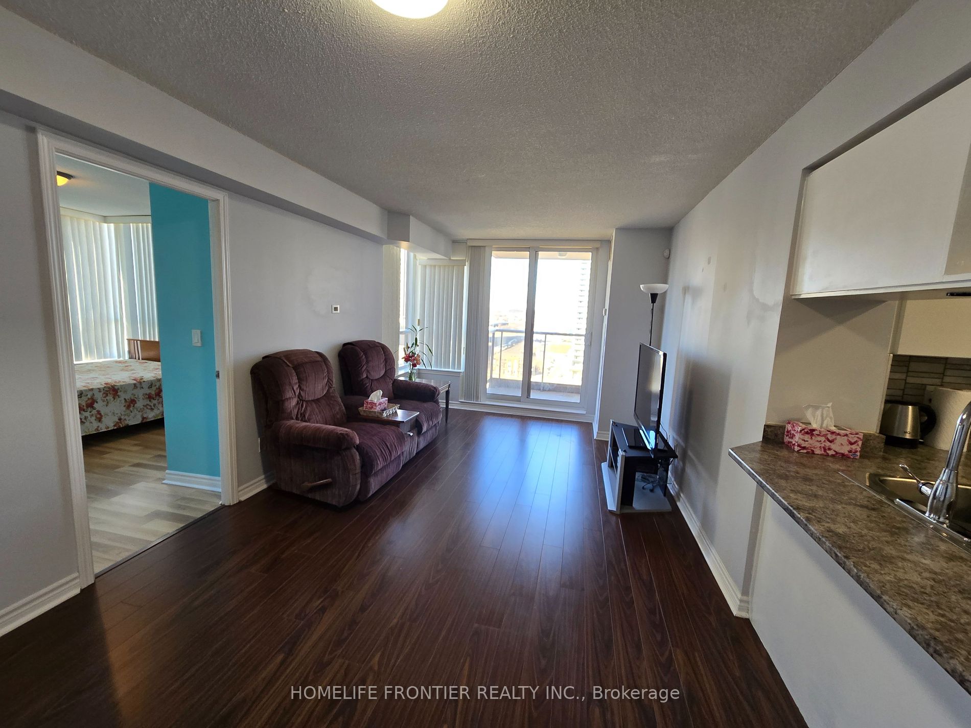 4090 Living Arts Dr, #1505