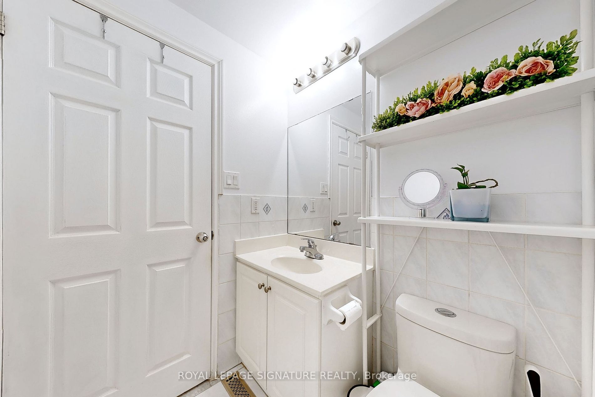 215 Mississauga Valley Boulevard, #84