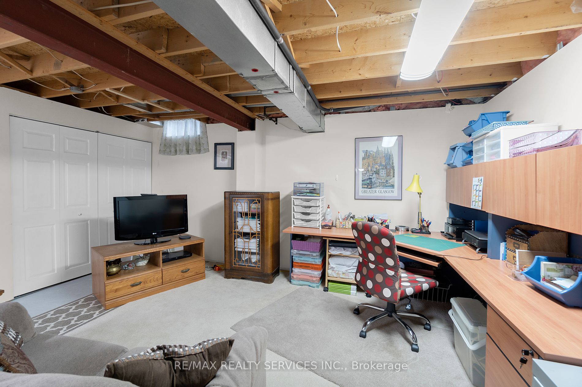 74 Heathcliffe Square #24