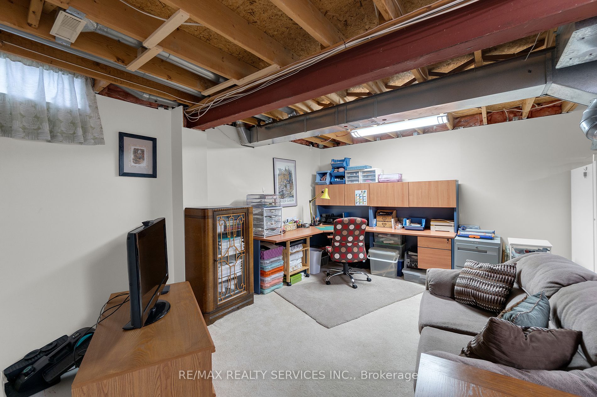 74 Heathcliffe Square #24