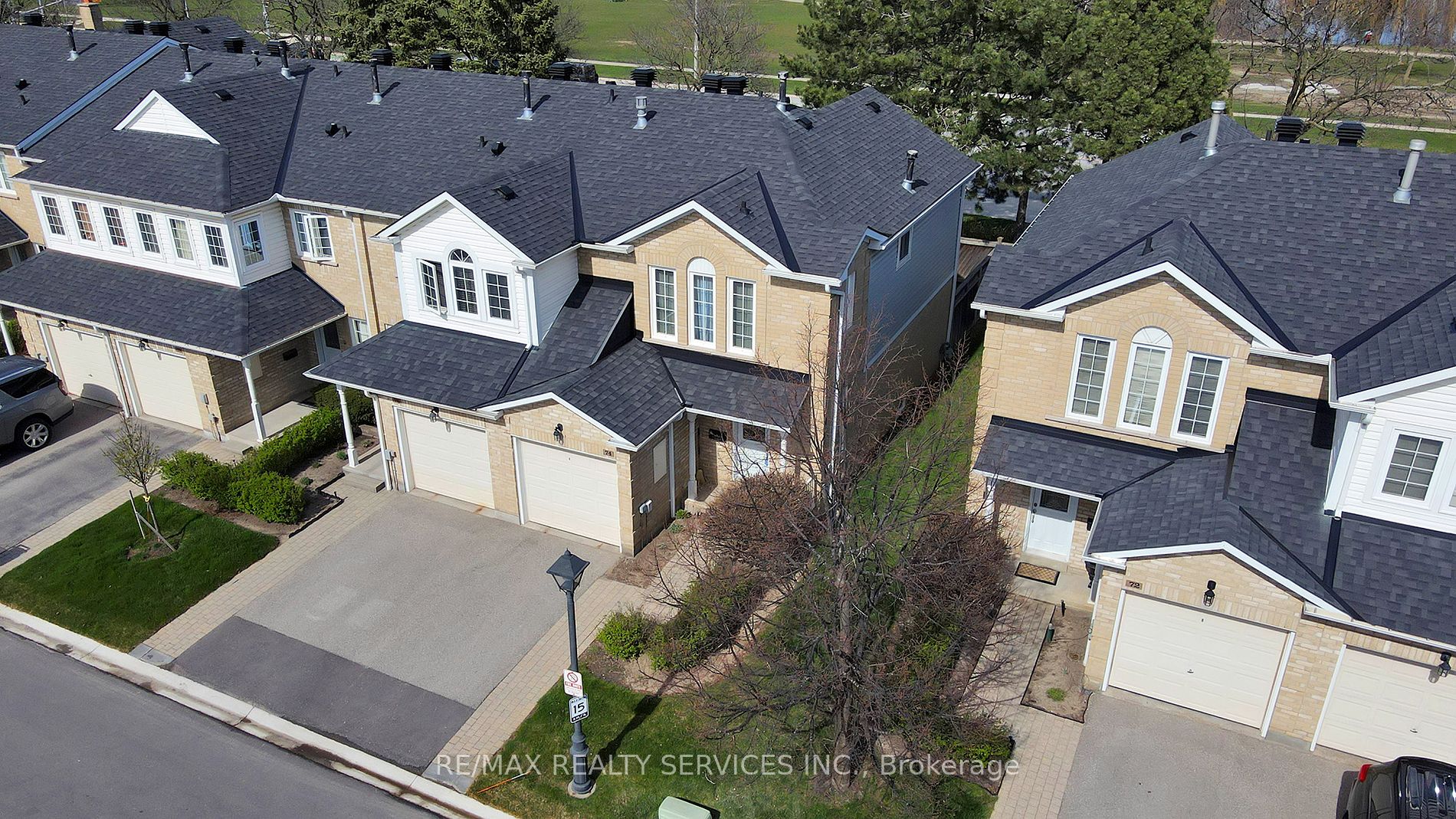 74 Heathcliffe Square #24