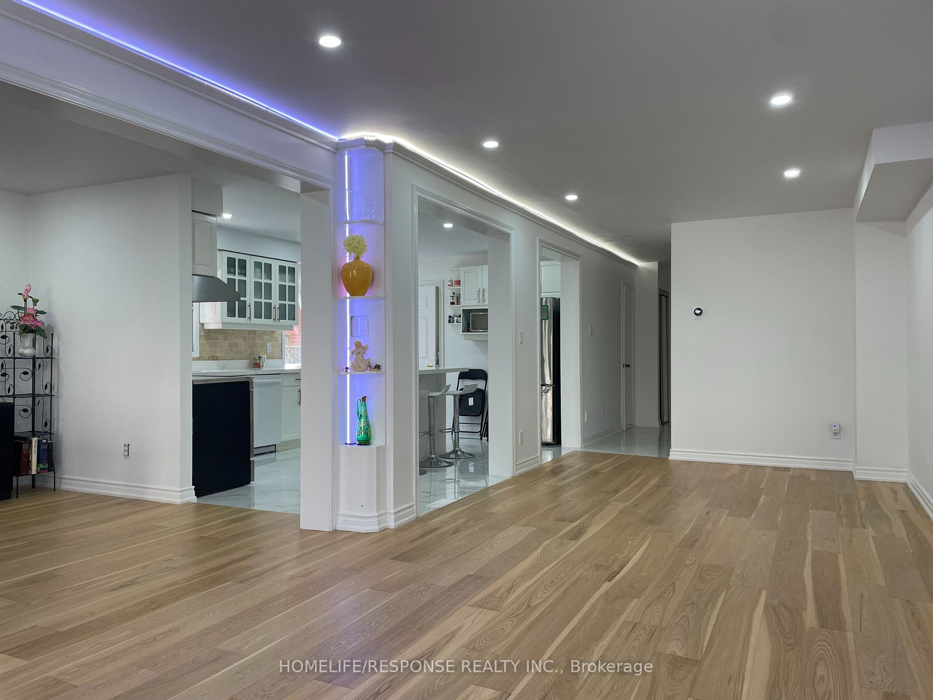 5235 HUNTINGFIELD Drive