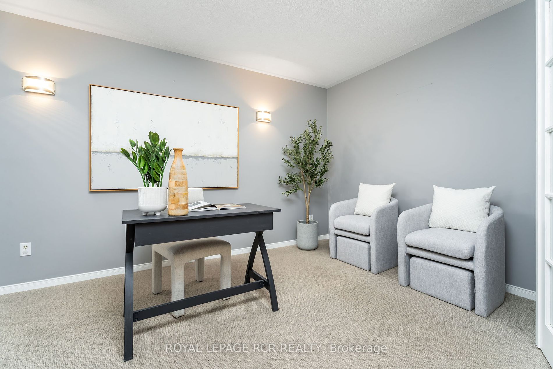 234 Howard Crescent