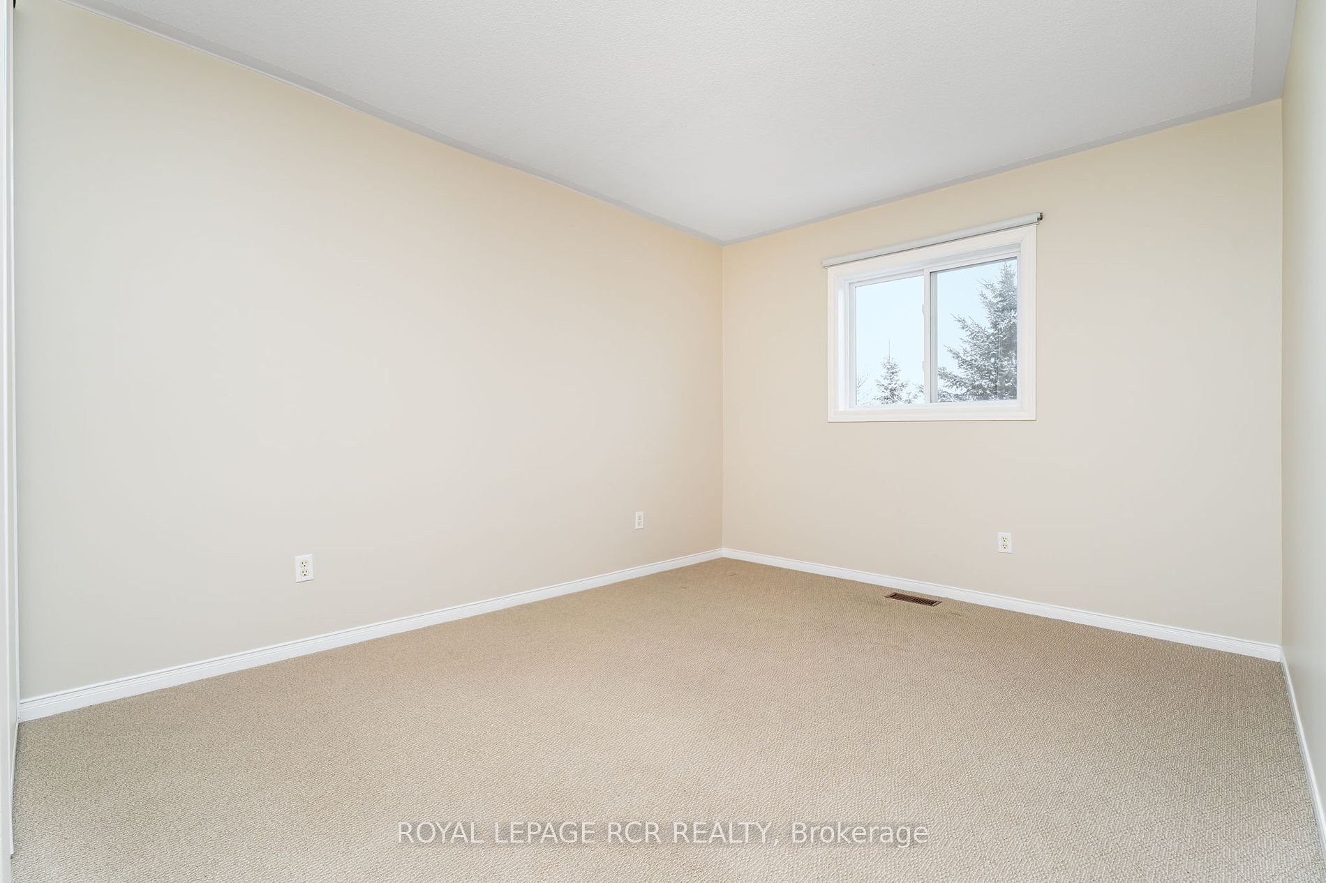 234 Howard Crescent
