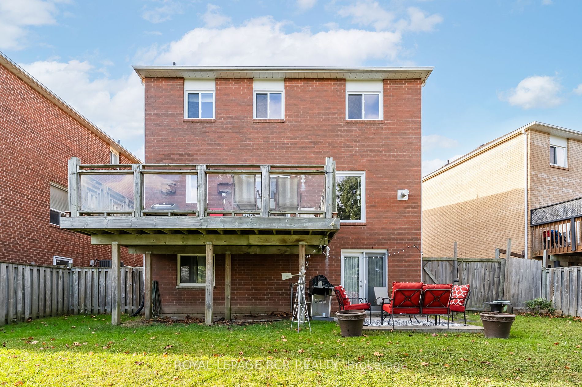 234 Howard Crescent