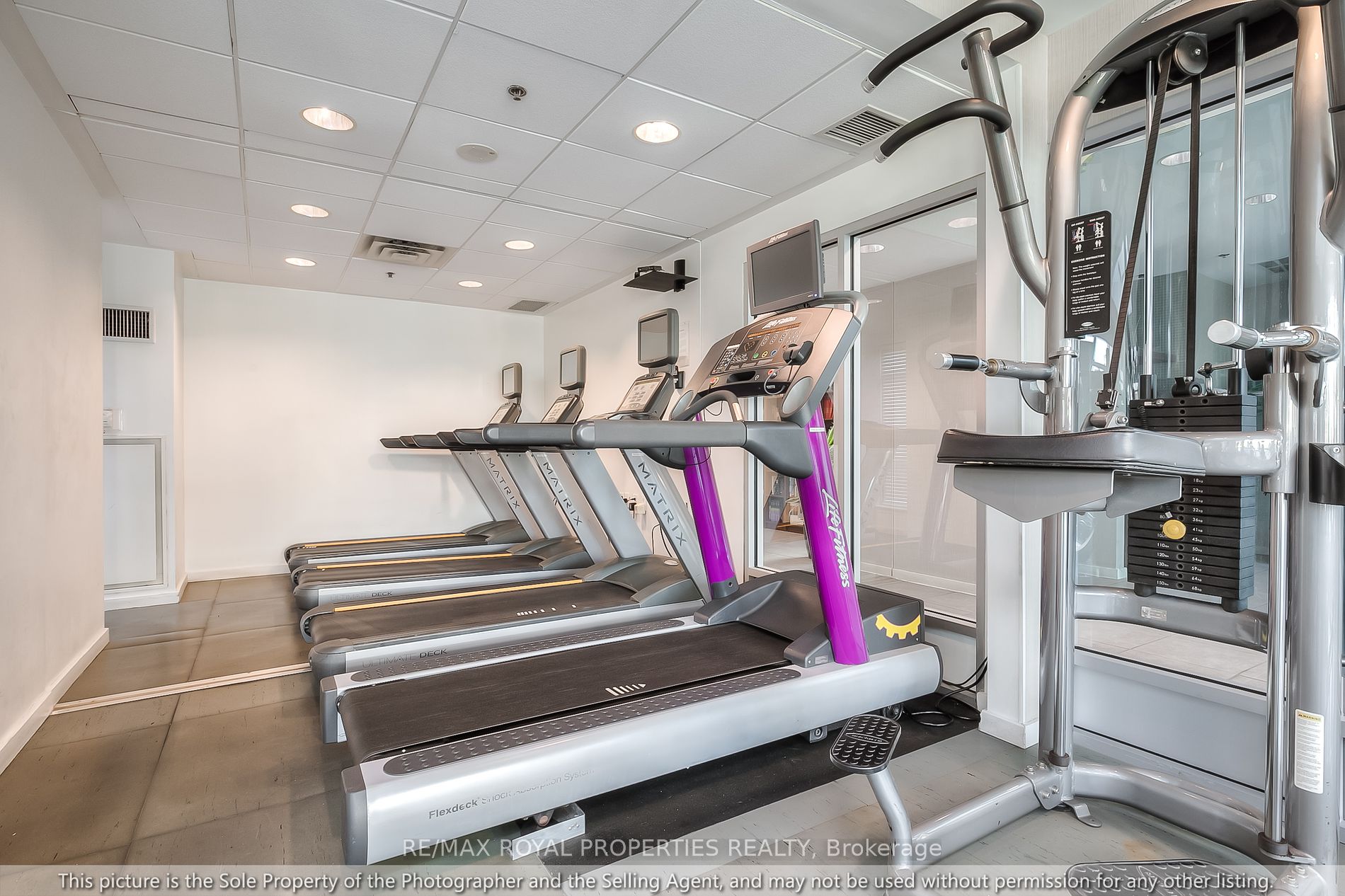 33 Elm Drive W, #1803