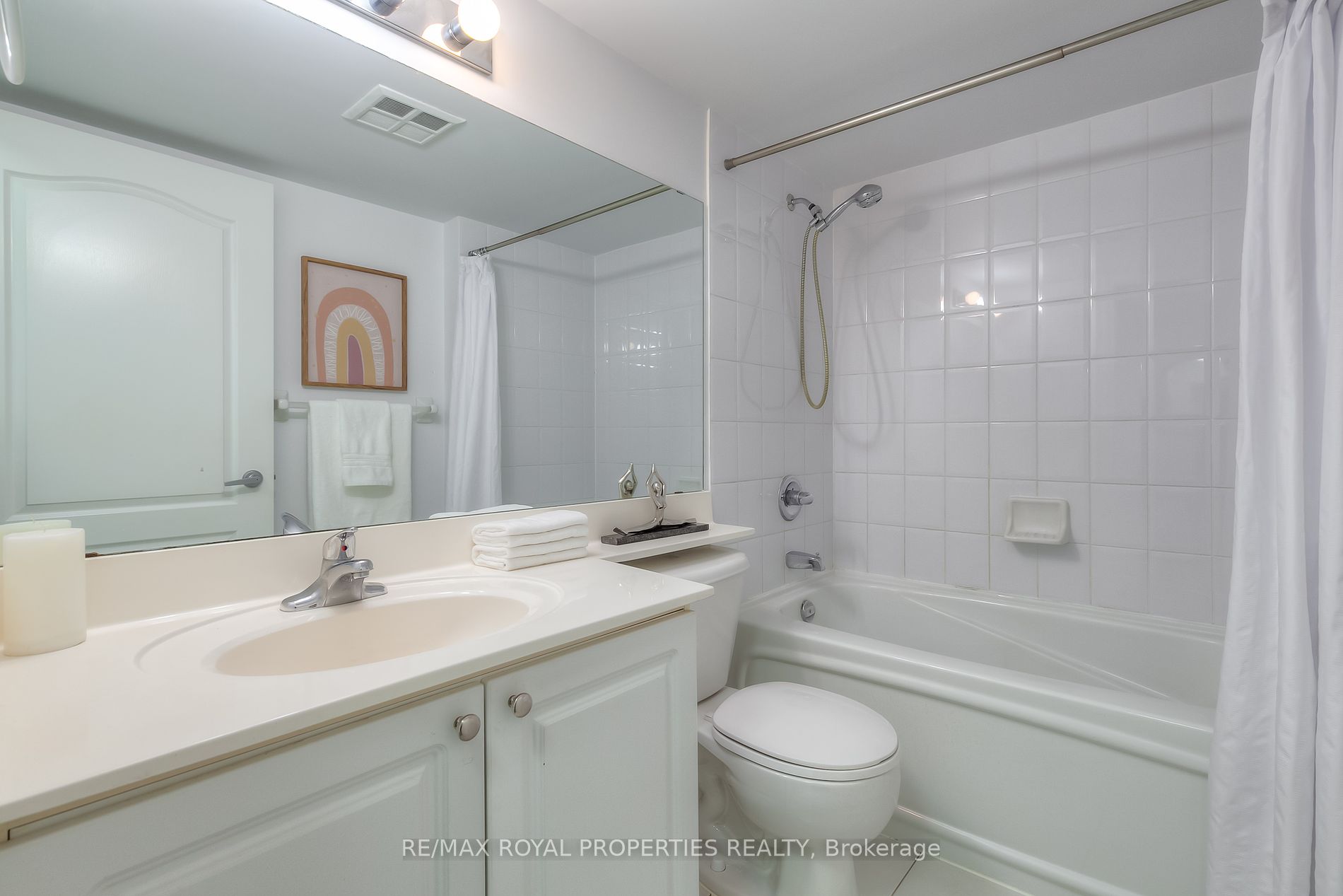 33 Elm Drive W, #1803
