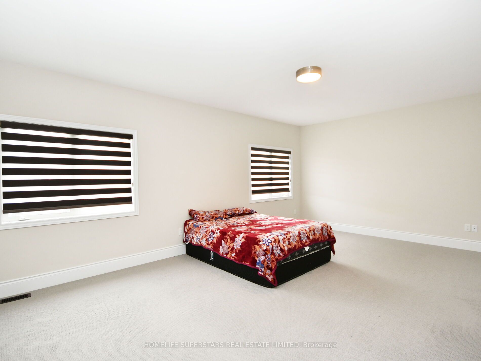 54 Arthur Griifin Cres E