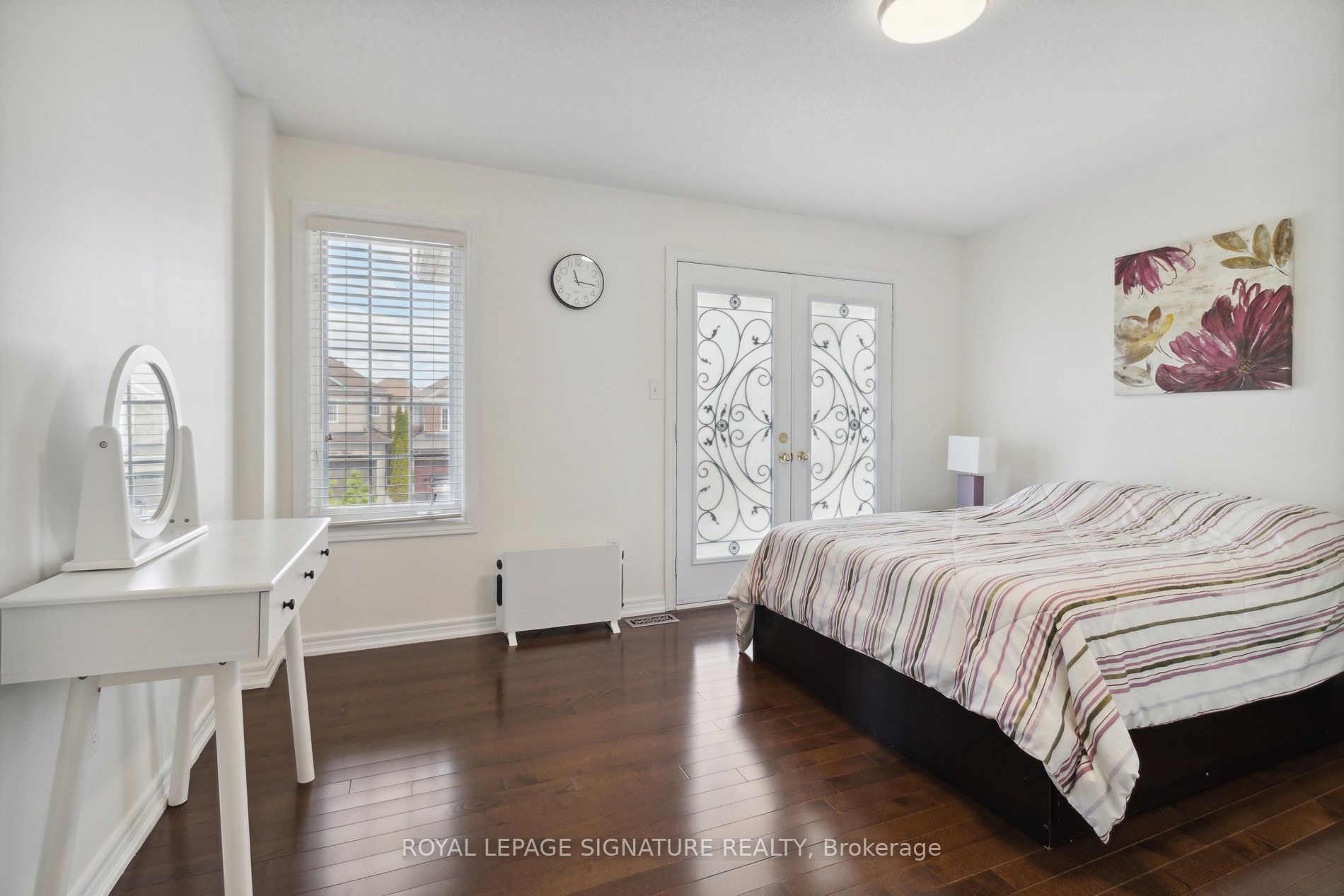 1034 Laurier Ave