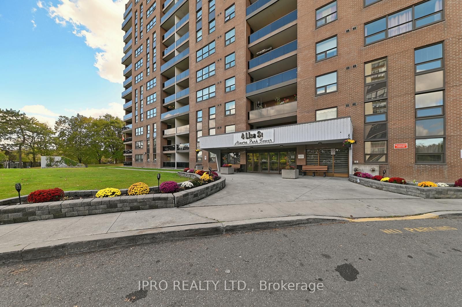 4 Lisa Street, #511