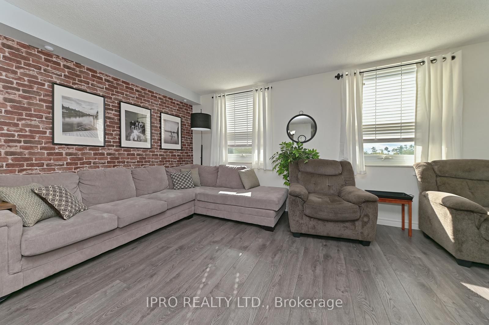4 Lisa Street, #511