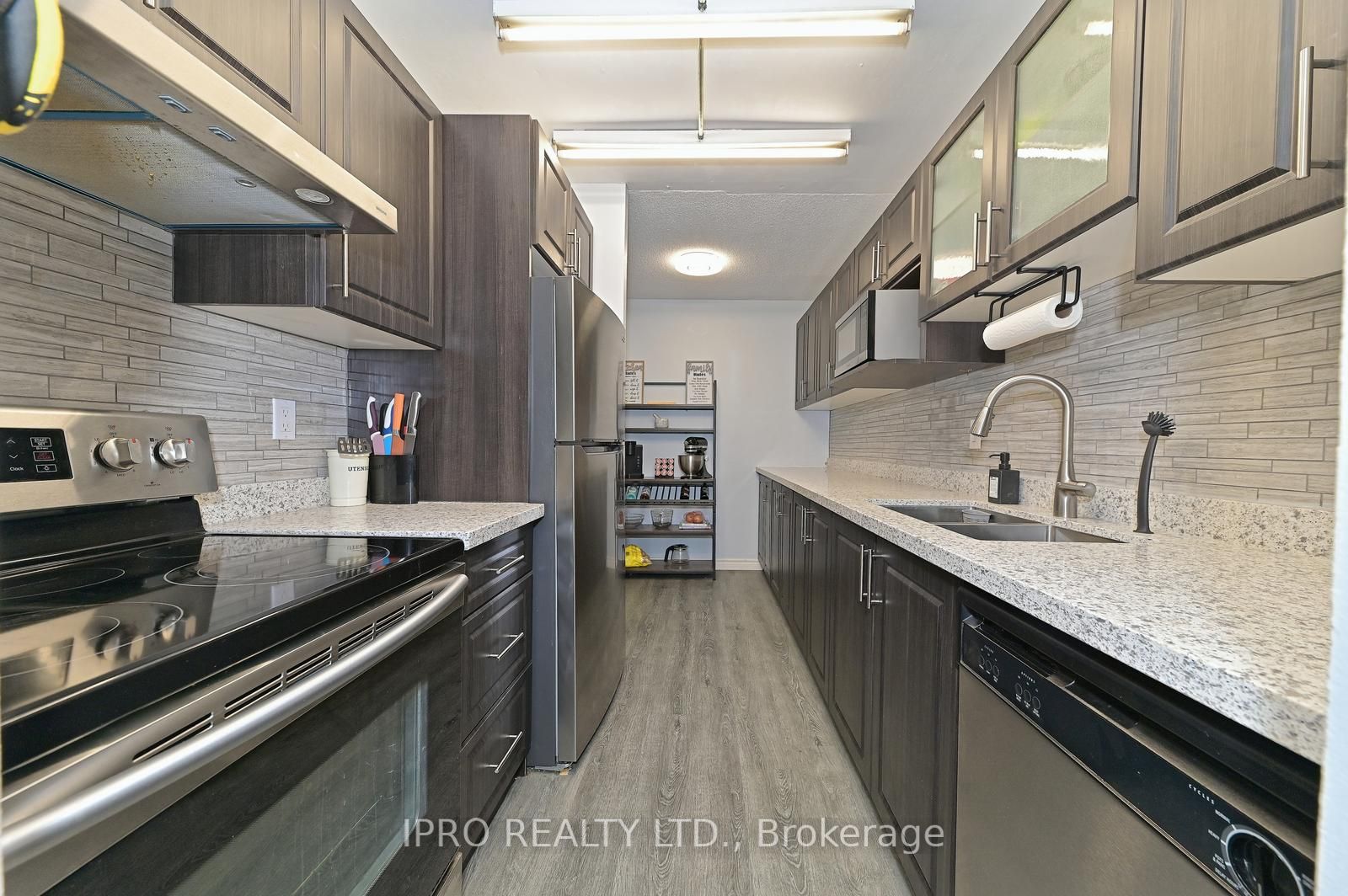 4 Lisa Street, #511