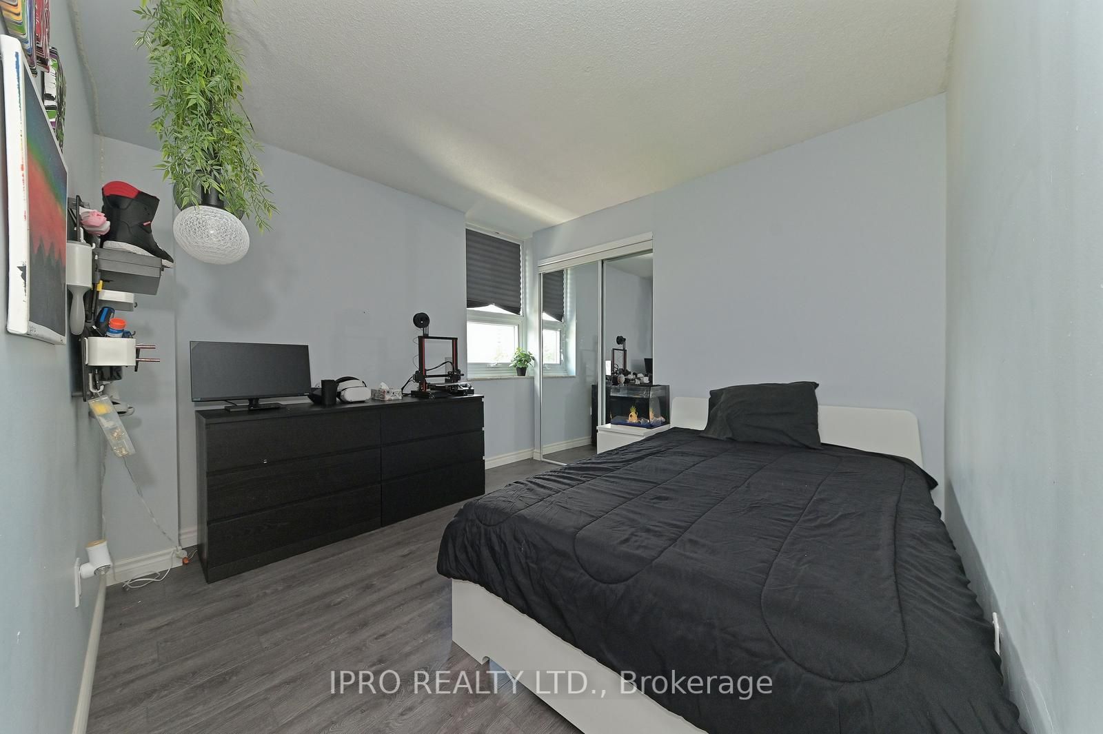 4 Lisa Street, #511