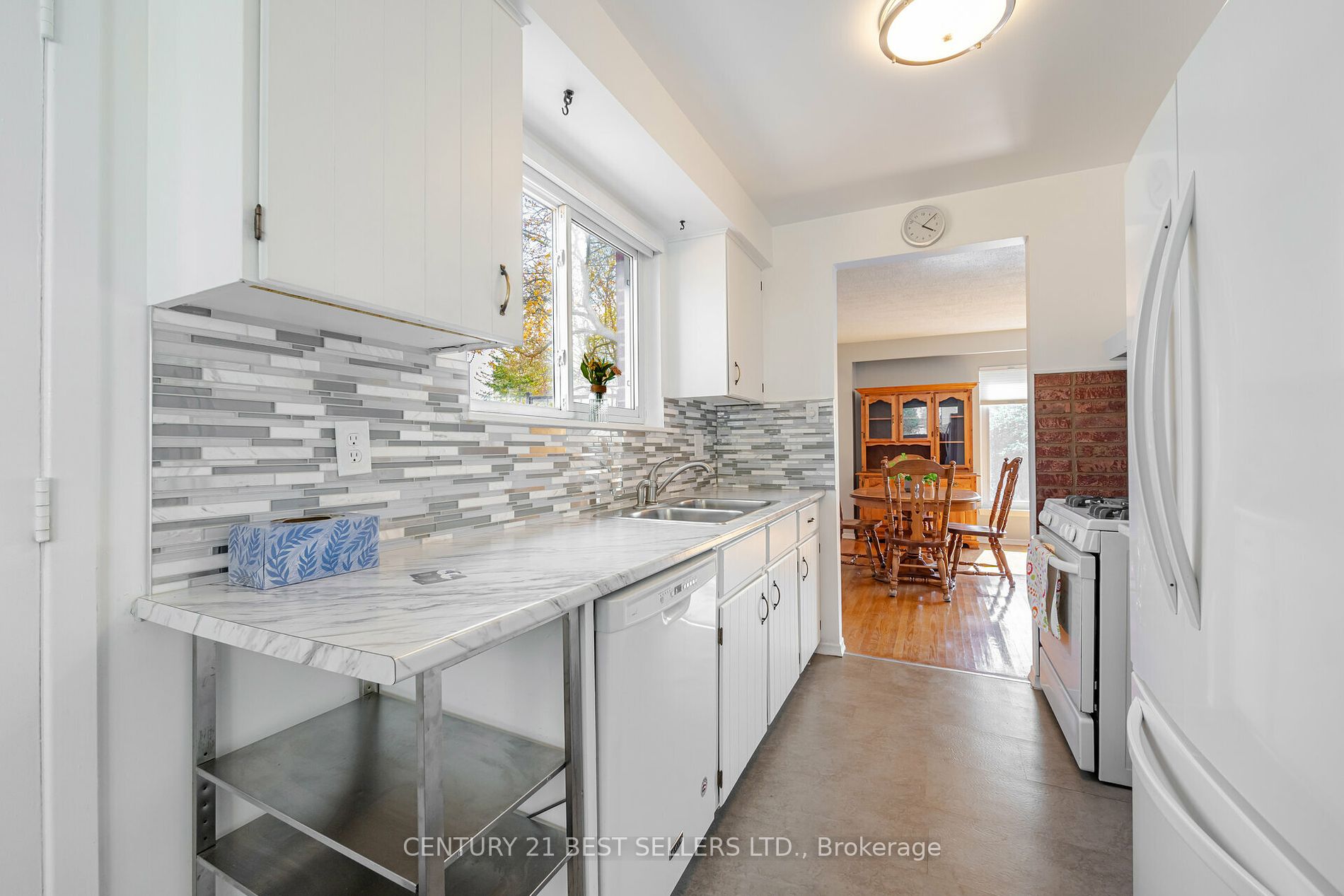 68 Lynmont Road