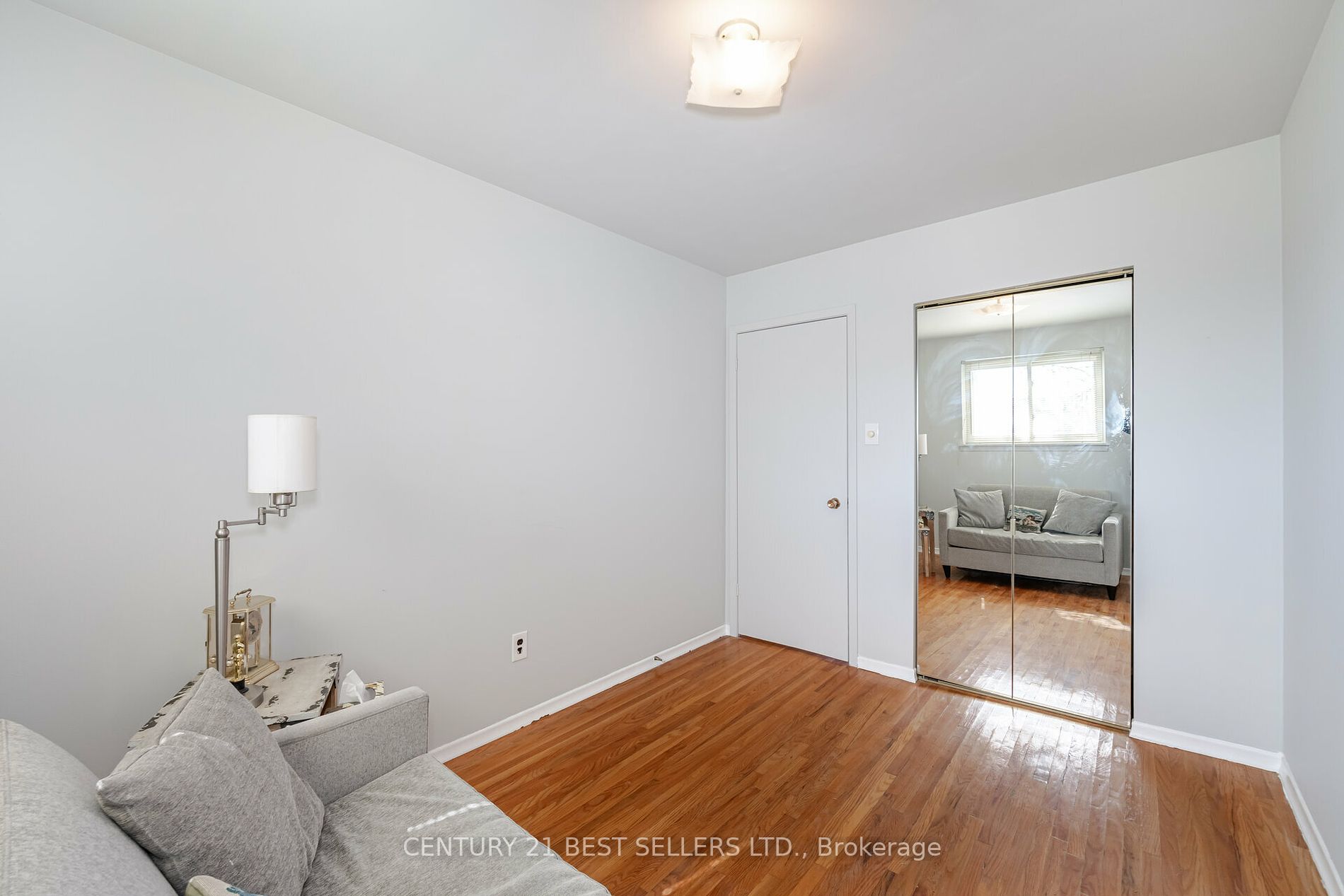 68 Lynmont Road